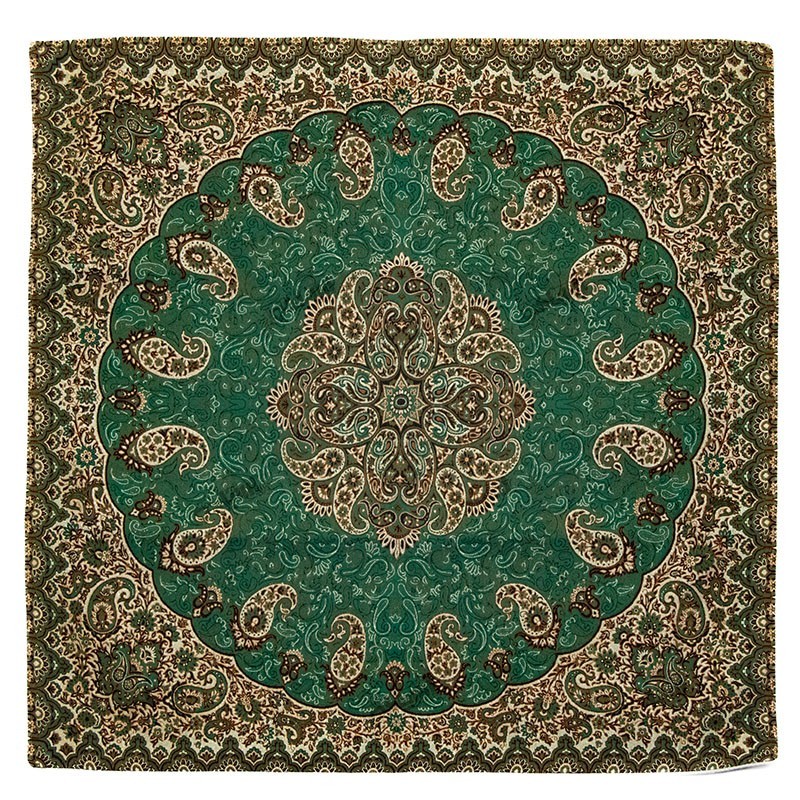 رومیزی ترمه مربع سبز مناسب میزهای چوبی و سنتی