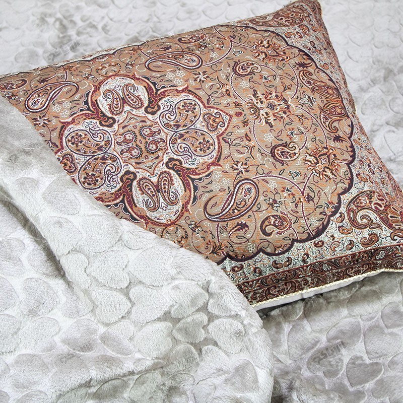 جفت روبالشتی طرح شاه عباسی قهوه‌ای عقیق یزد – کد 1630