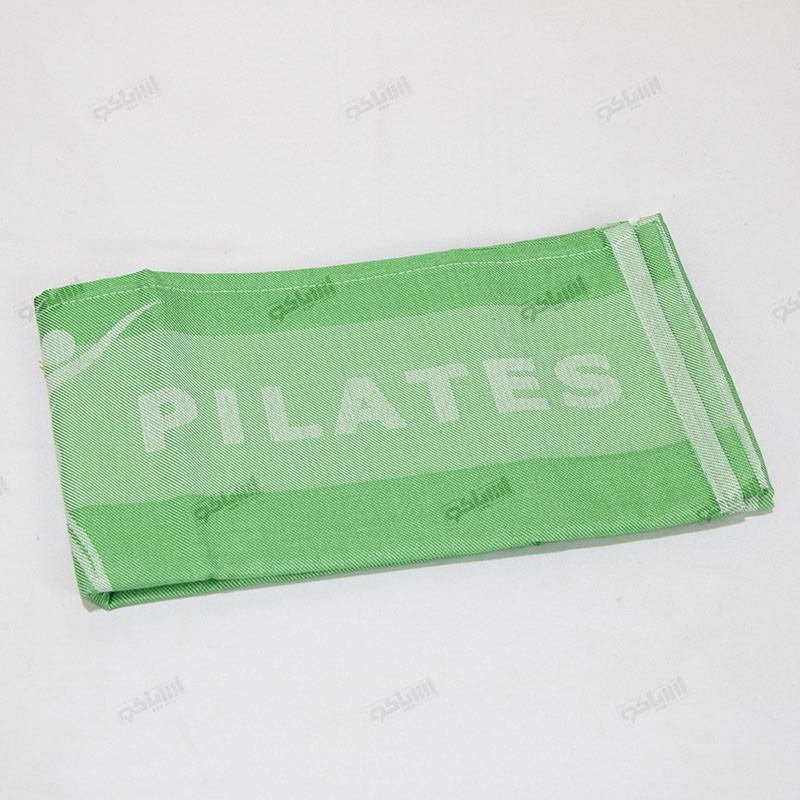 بافت ویسکوز باکیفیت و نوشته طرح Pilates روی حوله