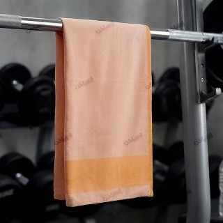 خرید حوله ورزشی نایک نارنجی؛ جذب آب بالا و خشک شدن سریع | اسپاکو