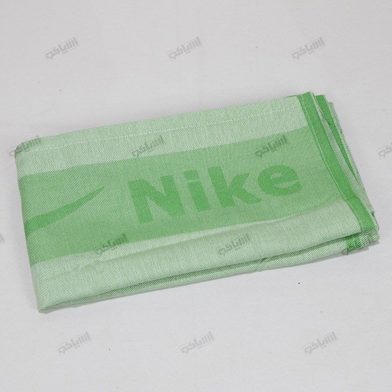 حوله طرح دار سبز