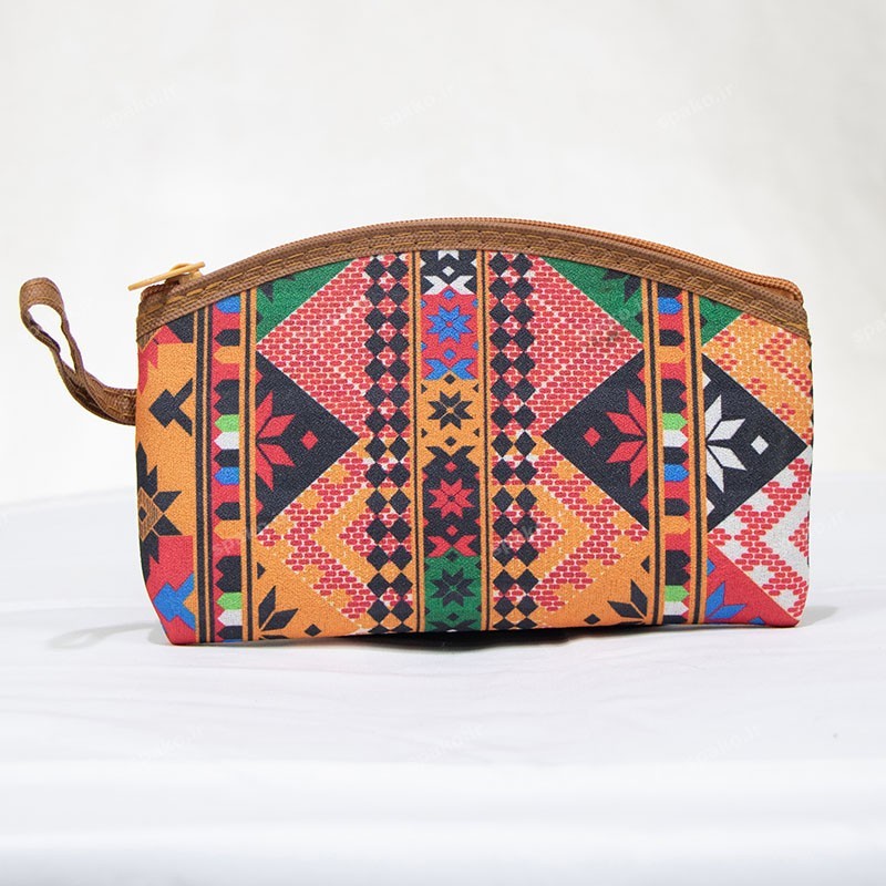 خرید کیف لوازم آرایش چاپی برای نظم دهی به وسایل شخصی